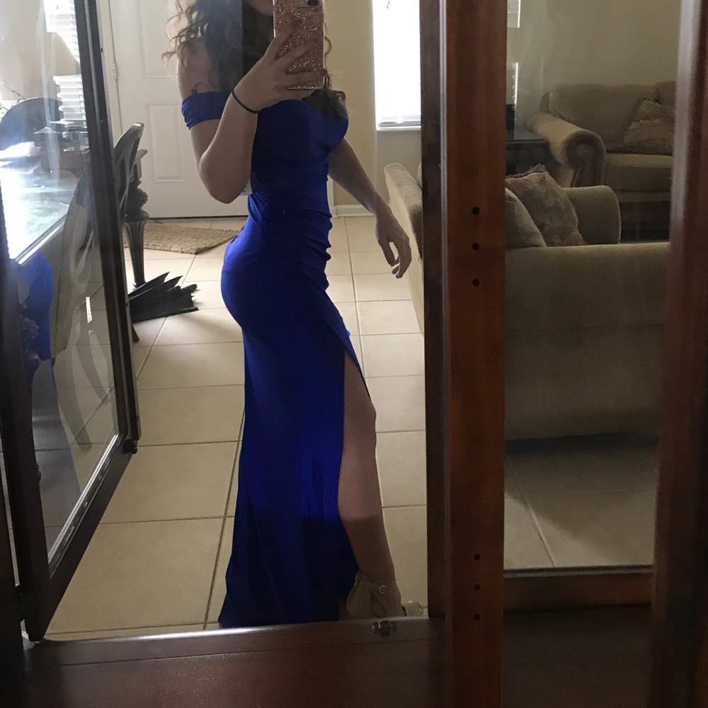 Blue off the shoulder maxi prom dress